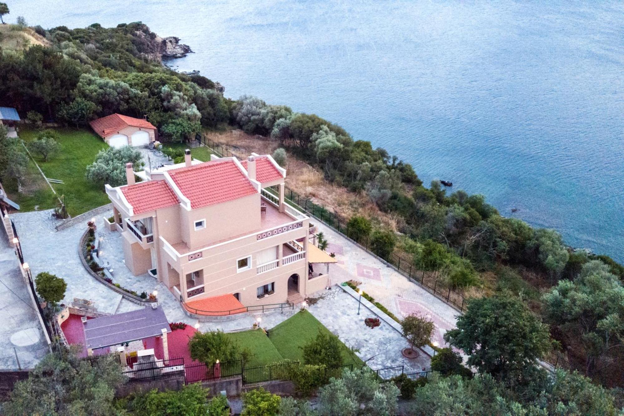 Palio Suites Paleo Tsifliki Exterior photo
